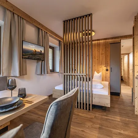 Liftstueberl In- Out * 알프바취