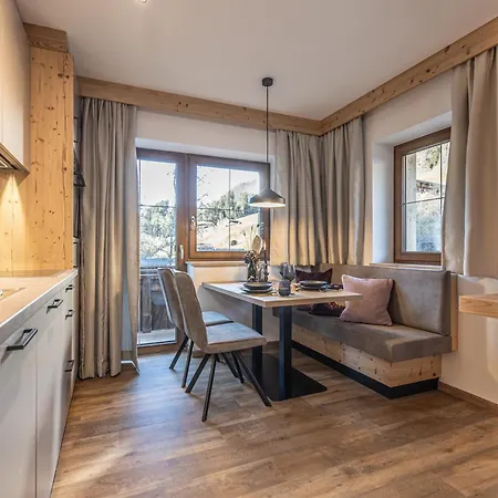 Liftstueberl In- Out 아파트 알프바취