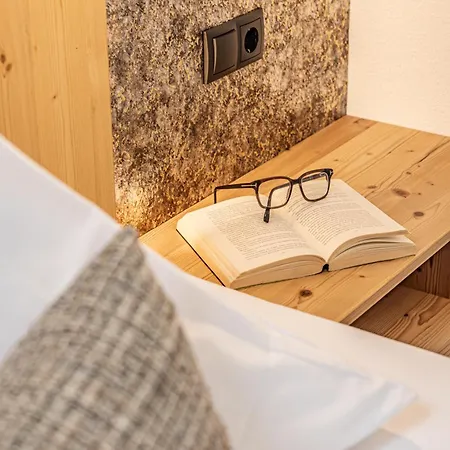 Liftstueberl In- Out 아파트 *