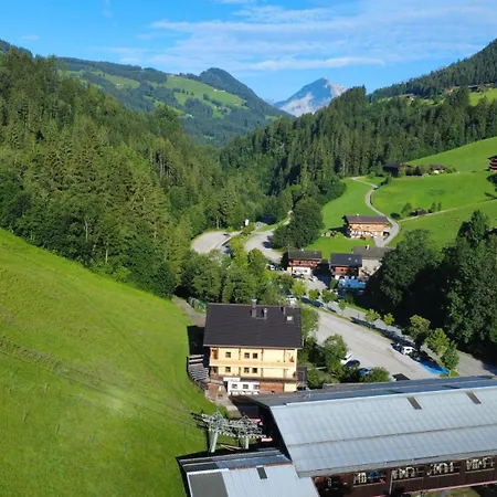 Liftstueberl In- Out 아파트